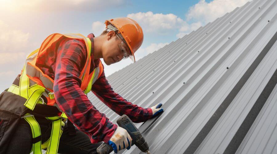 Expert top industrial roofings services in Paw Paw, IL